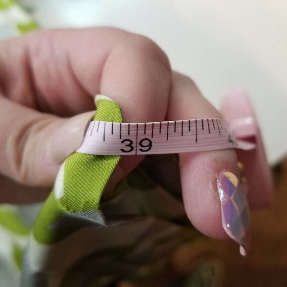 Boden Light Green and Gray Silk Floral V-Neck 3/4 Sleeve Dress - Picture 9 of 10